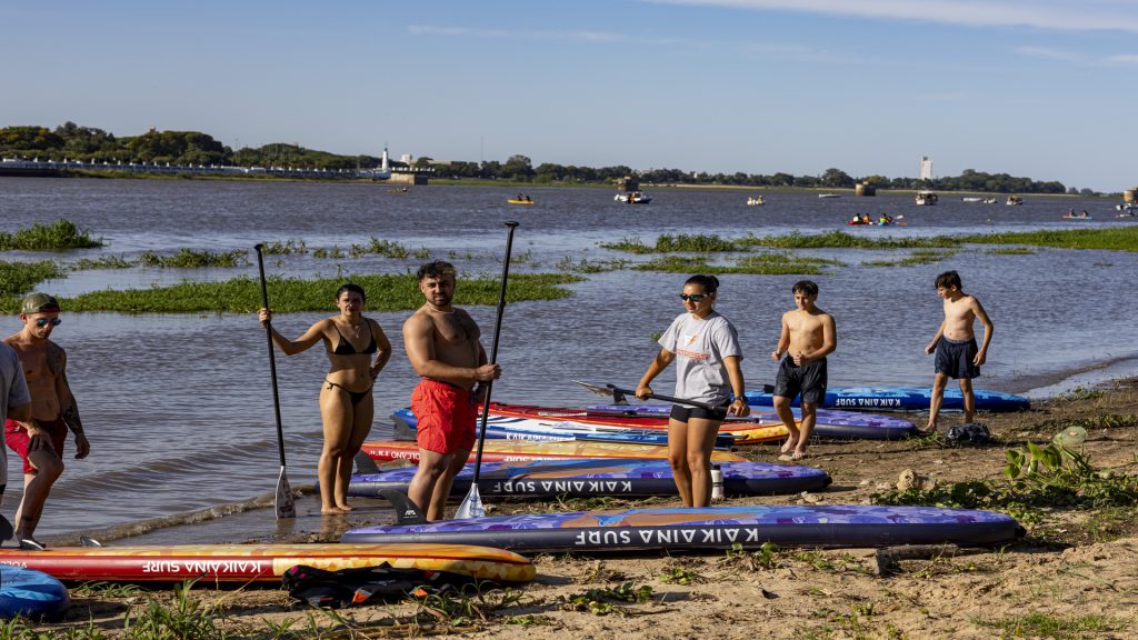 Clases de SUP en Piedras Blancas. 